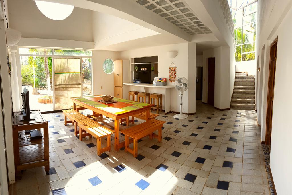 Coral House San Andres Hotel Buitenkant foto
