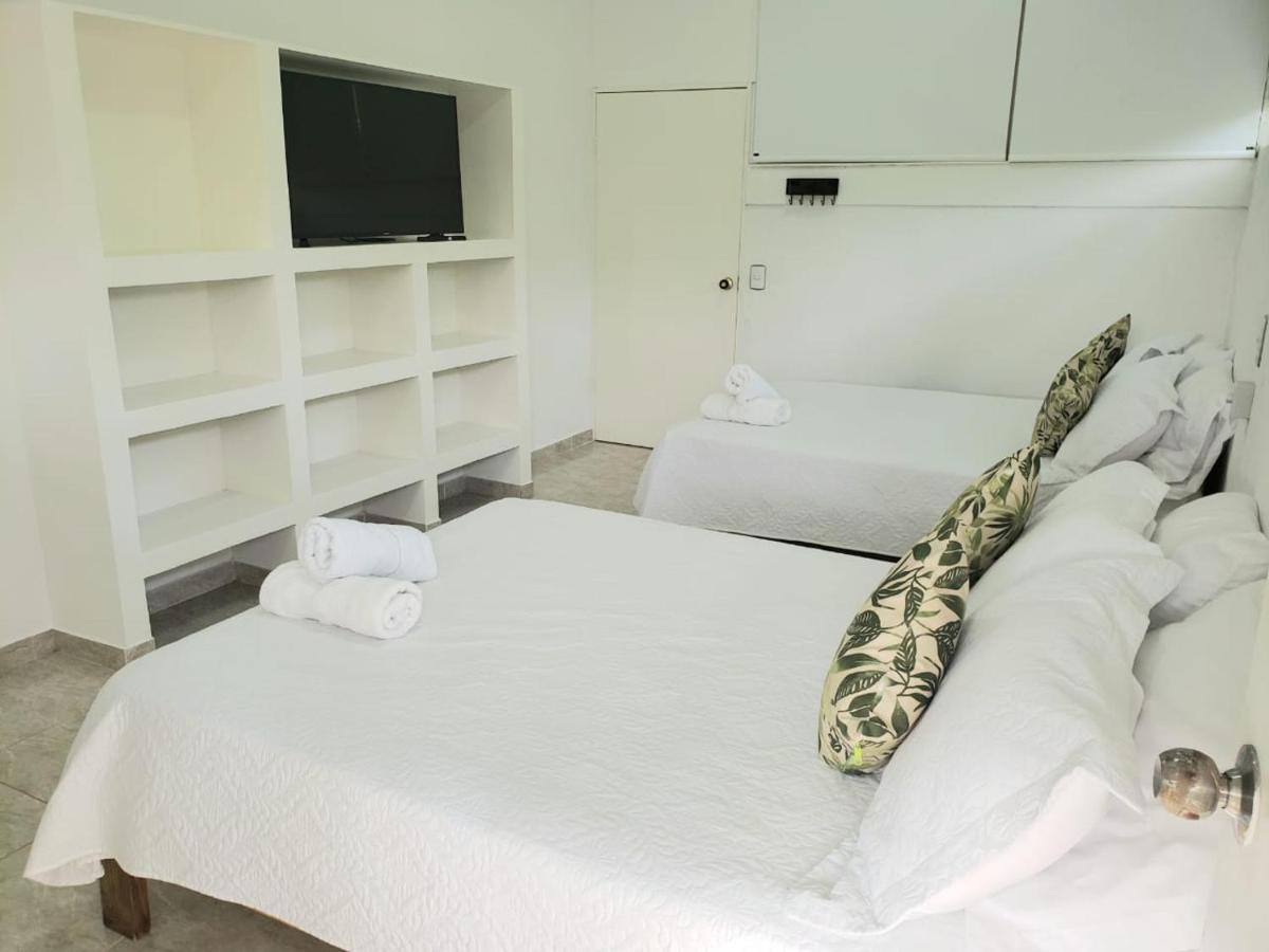 Coral House San Andres Hotel Buitenkant foto