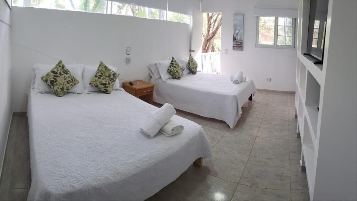 Coral House San Andres Hotel Buitenkant foto